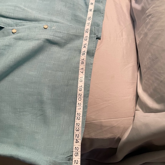 Men’s button down shirt - Picture 9 of 10